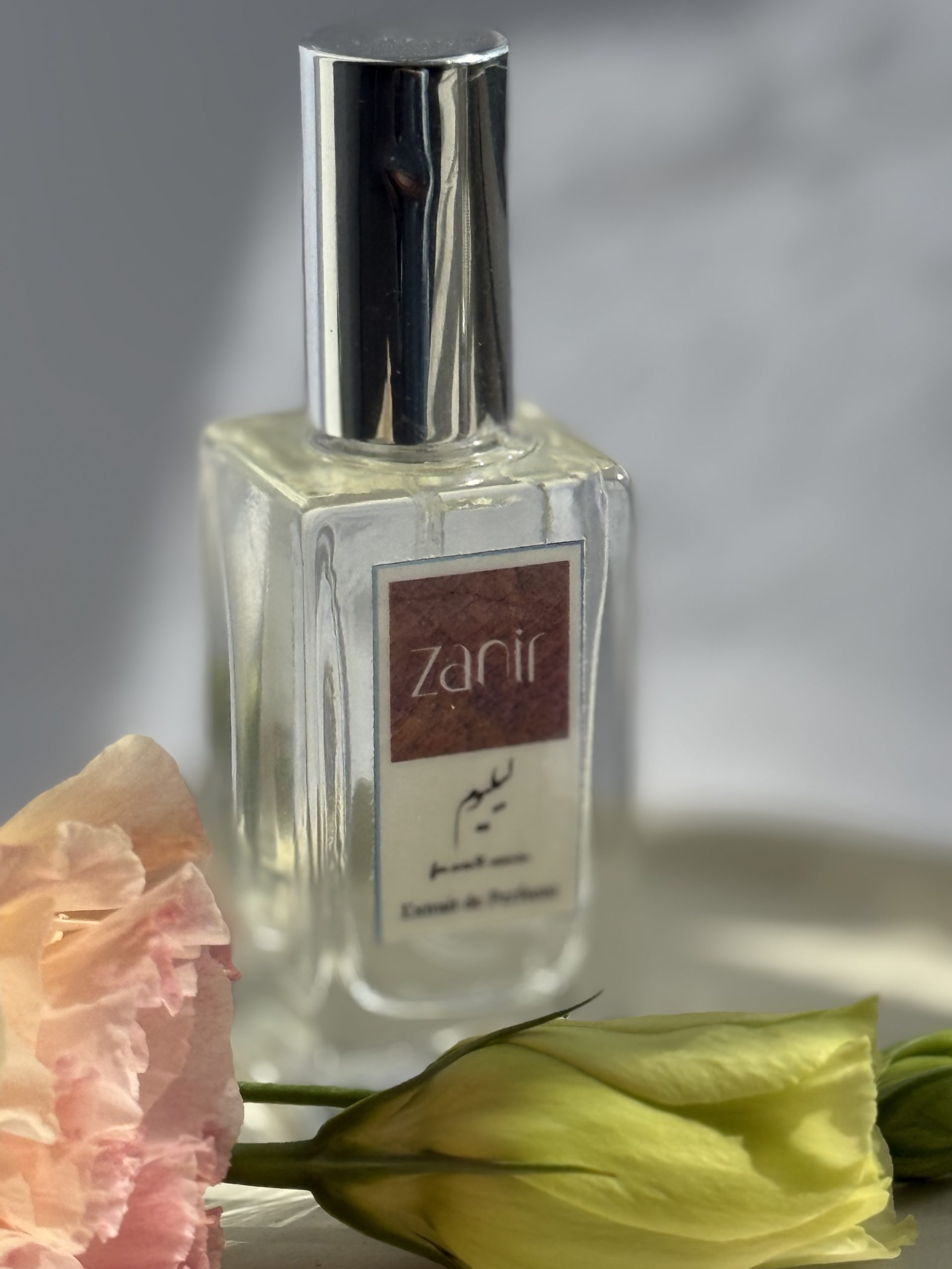 عطر یونیسکس لیلیوم | زنیر - Image 3