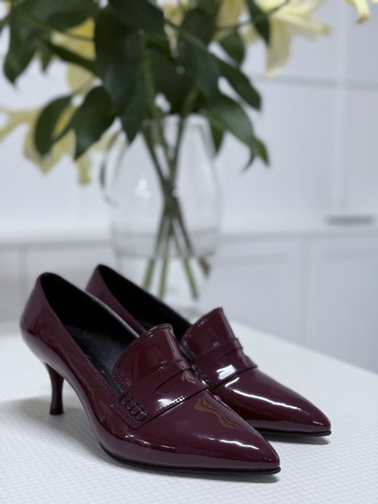 کفش زنانه valora زنیر | outlet collection