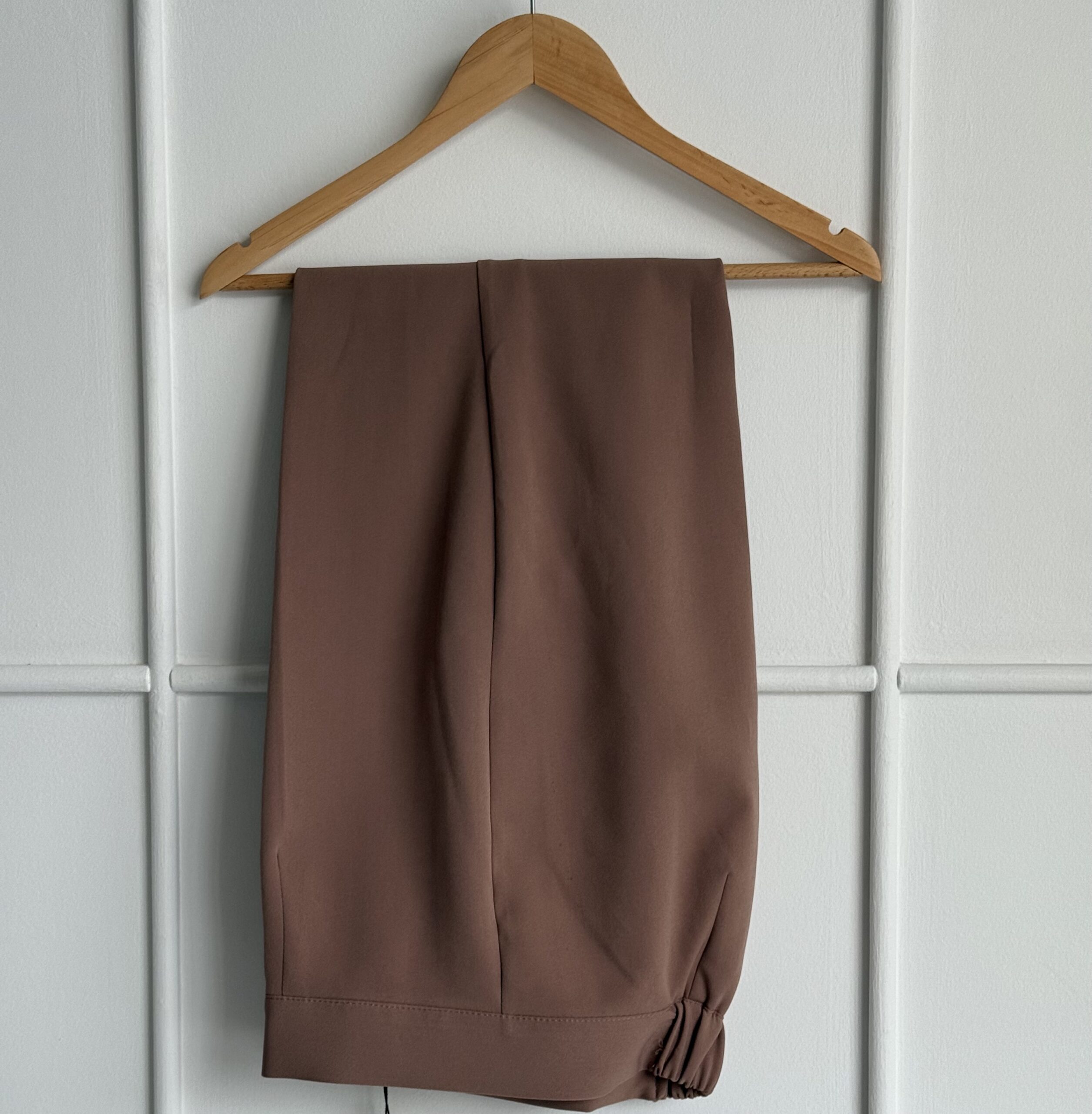 شلوار تک زنانه classic plus شکلاتی | Outlet collection - Image 2